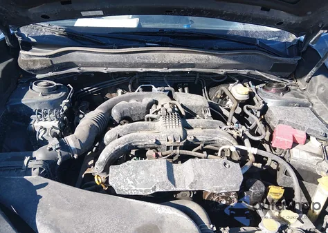 2015 Subaru Forester 2.5I Premium из США, поврежденный, VIN JF2SJADC2FH828062